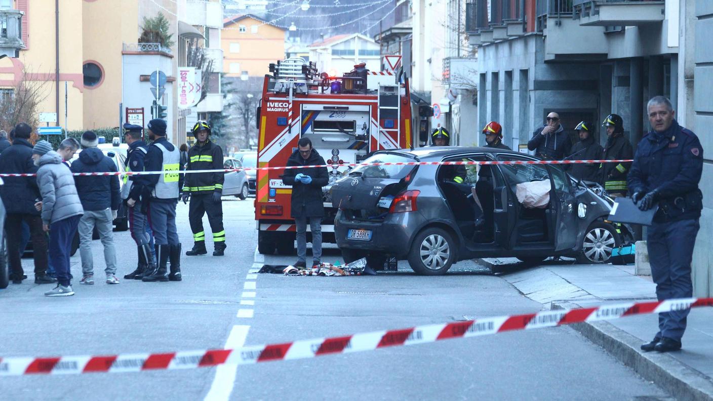 Si era lanciato fra la folla