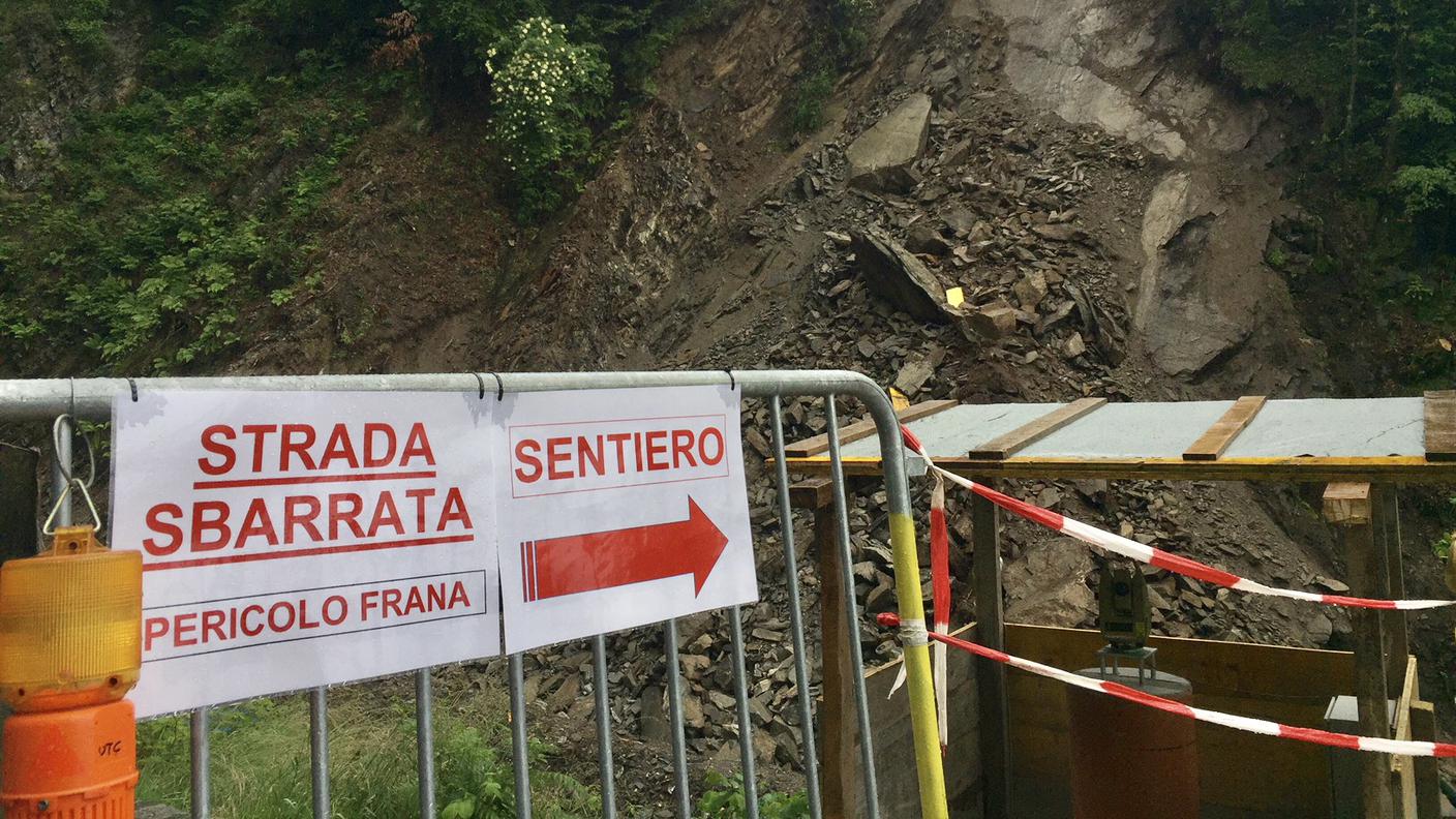 Le due strade bloccate a causa della frana dovrebbero essere riaperte nei prossimi giorni