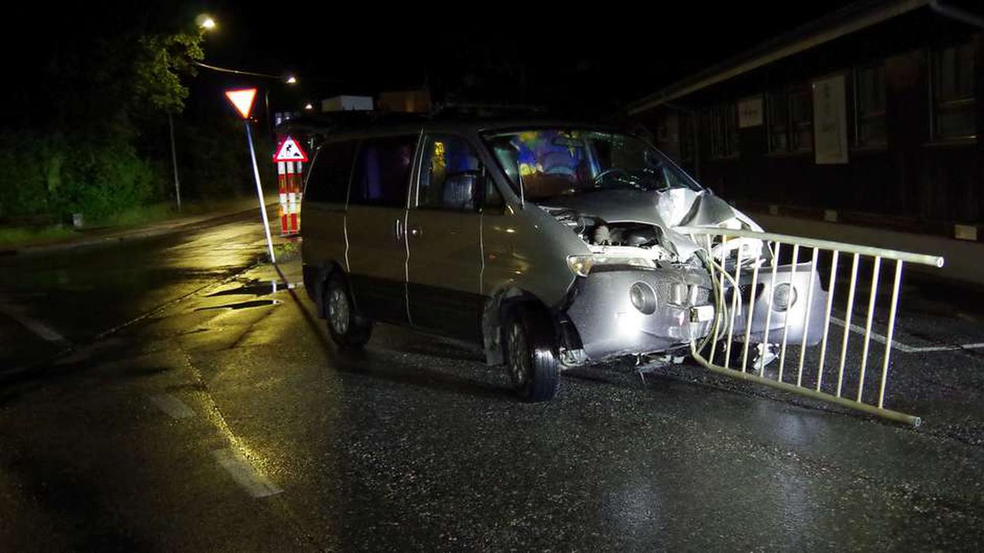 I resti della vettura dopo il secondo incidente