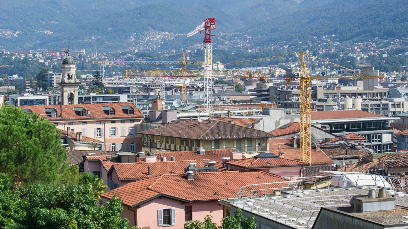 Si continua a costruire pure avendo 4'000 appartamenti sfitti o disponibili in Ticino