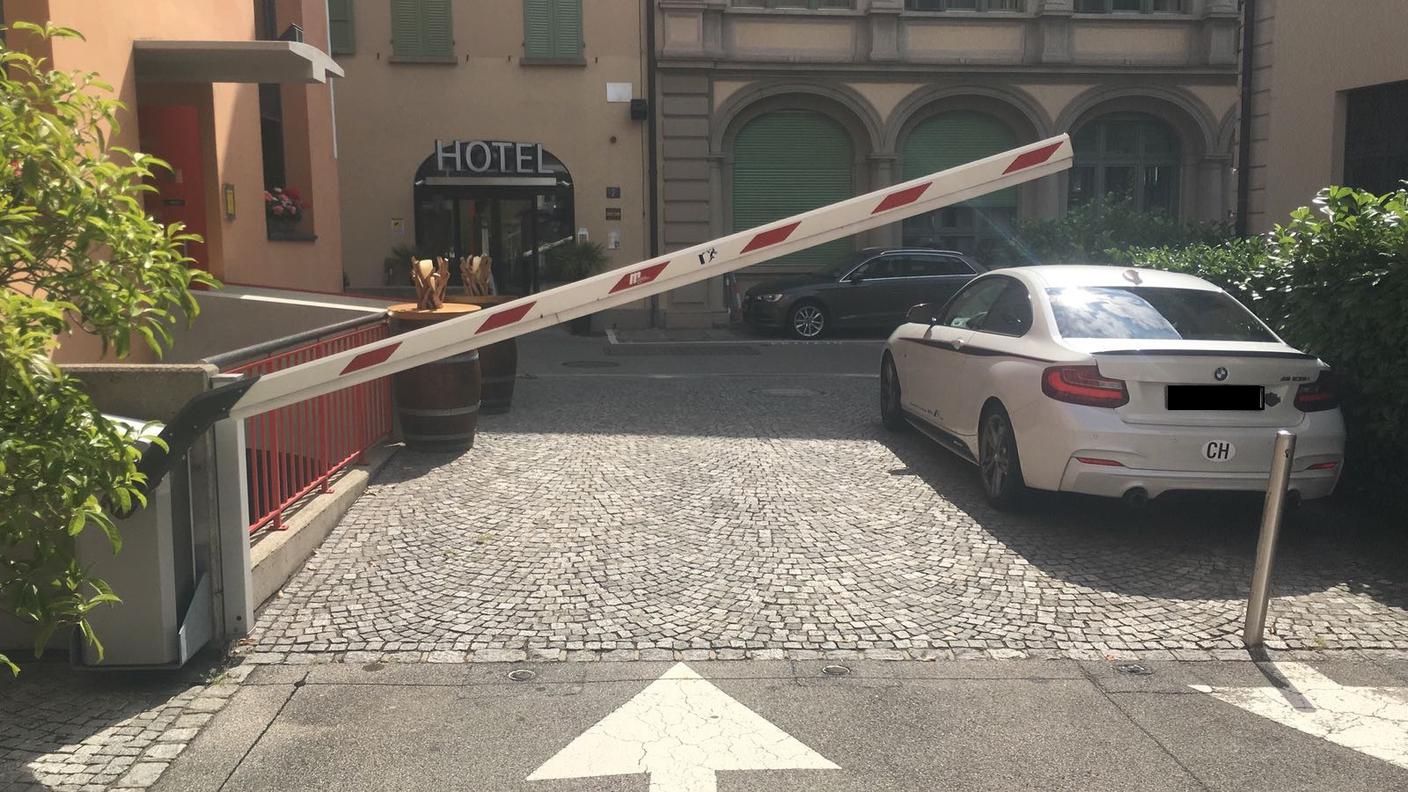 Barriere bloccate dopo il blackout