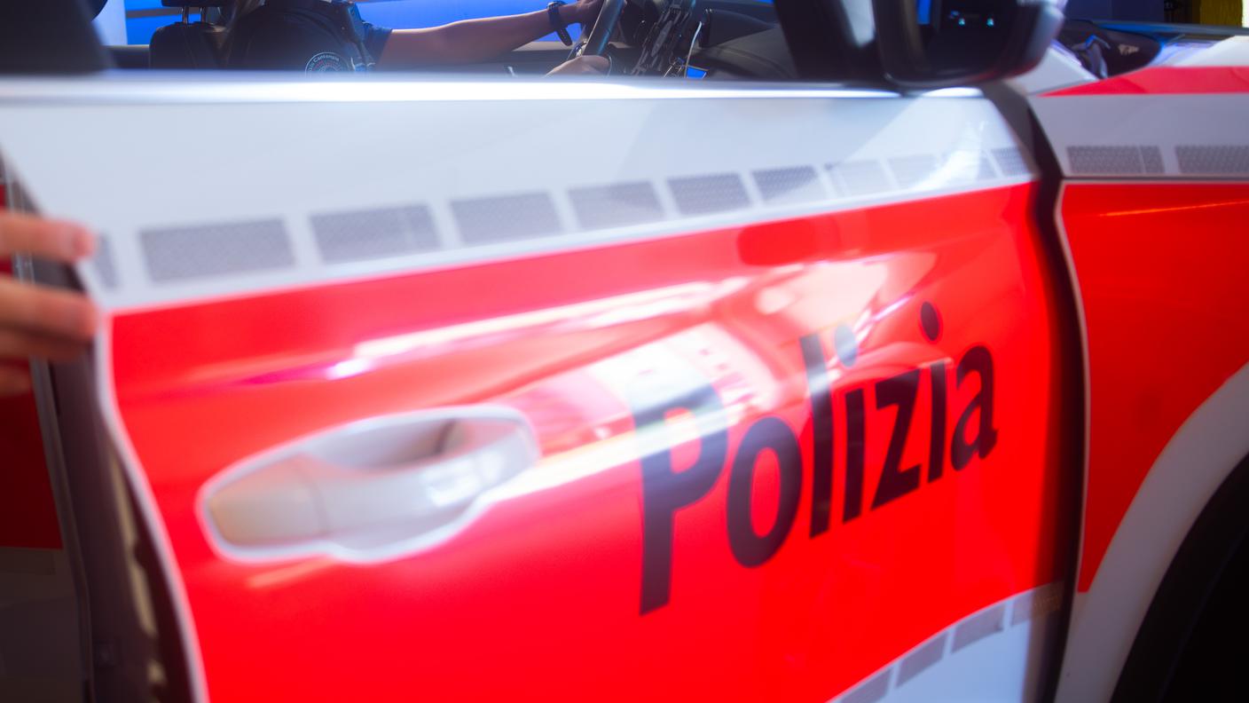 L'uomo fermato è un 27enne cittadino rumeno residente in Italia
