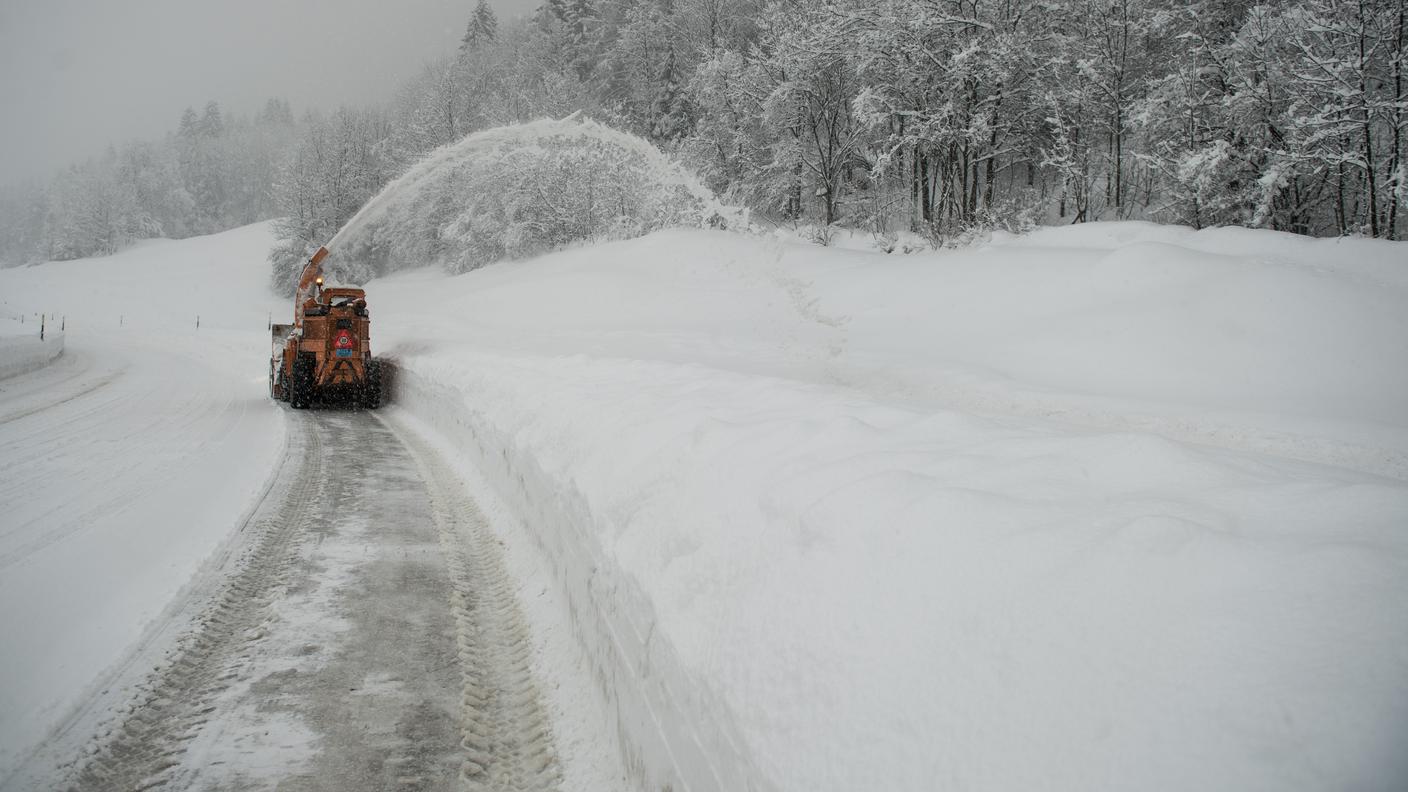 Serie di ricorsi sugli appalti per lo sgombero della neve