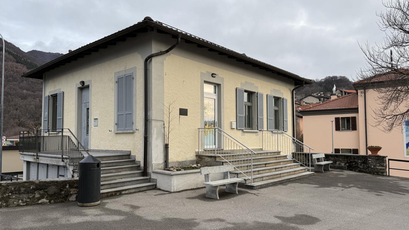 La sede della scuola elementare a Brè