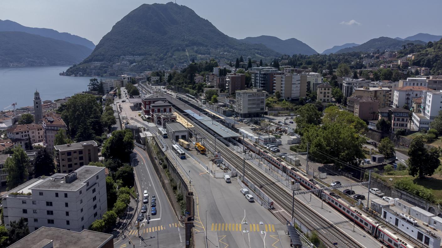 Lavori in corso alla stazione di Lugano