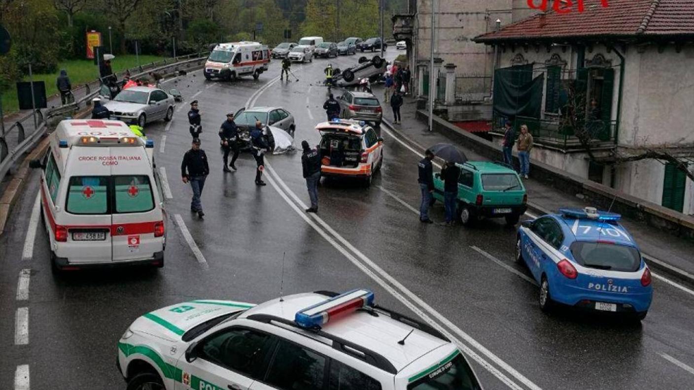 Il luogo dell'incidente a Como