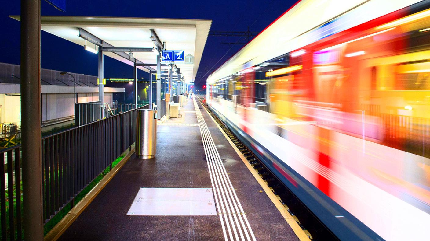 Operavano sui mezzi pubblici e alle stazioni ferroviarie