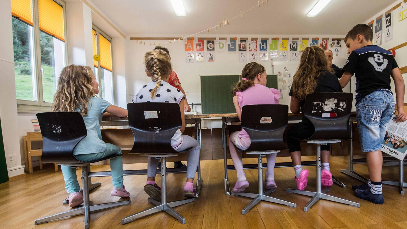 Primo giorno di scuola alle elementari di Prato Leventina a Rodi-Fiesso