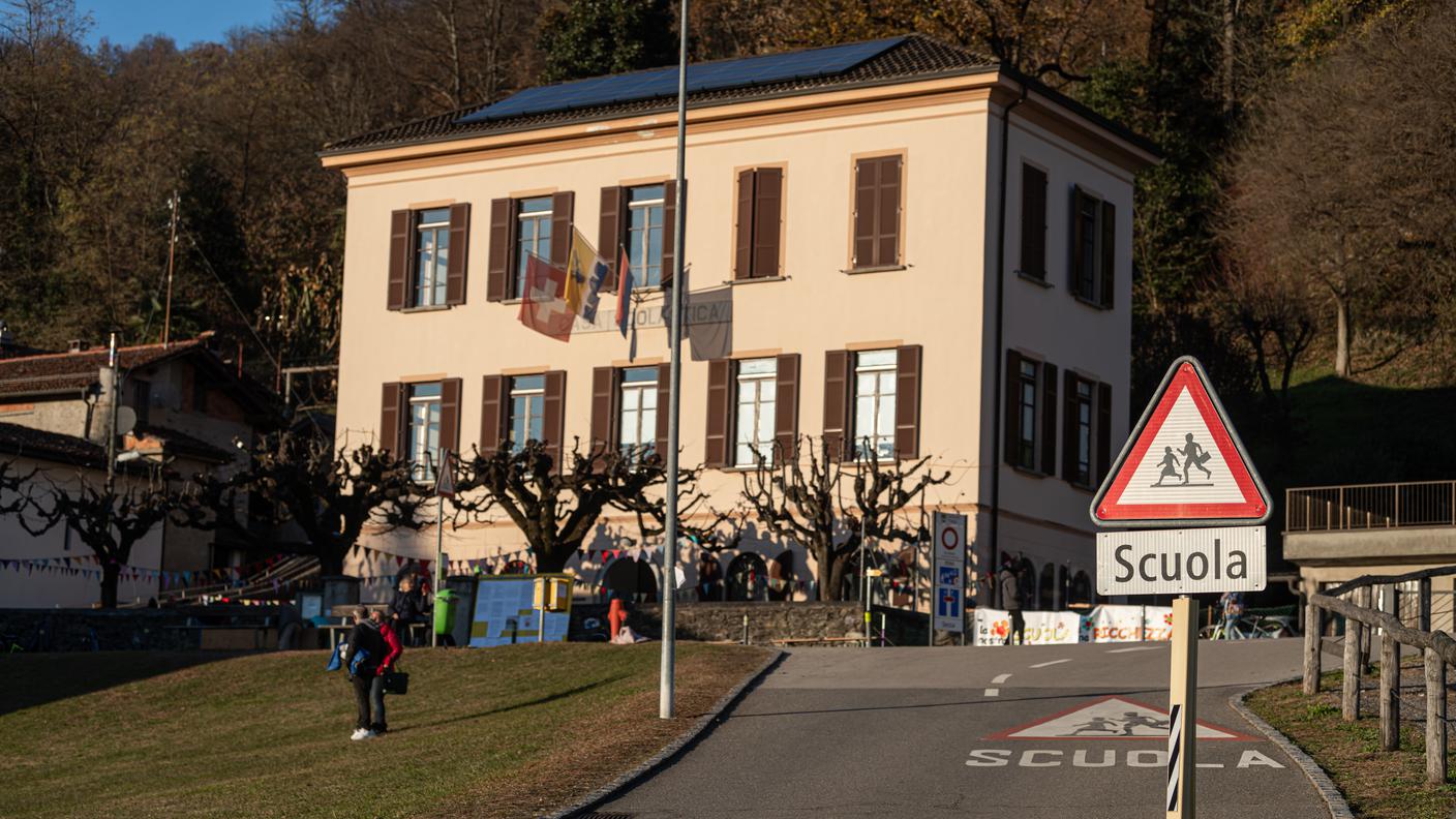 La scuola elementare di Sessa