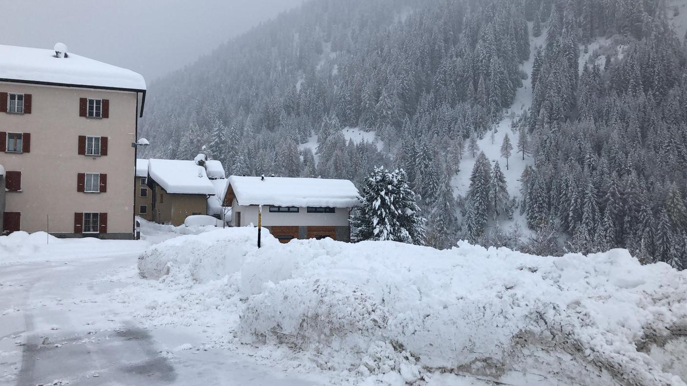 La neve ha imbiancato Cioss Prato