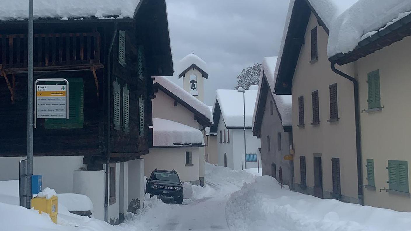 La neve è scesa abbondante a Bedretto