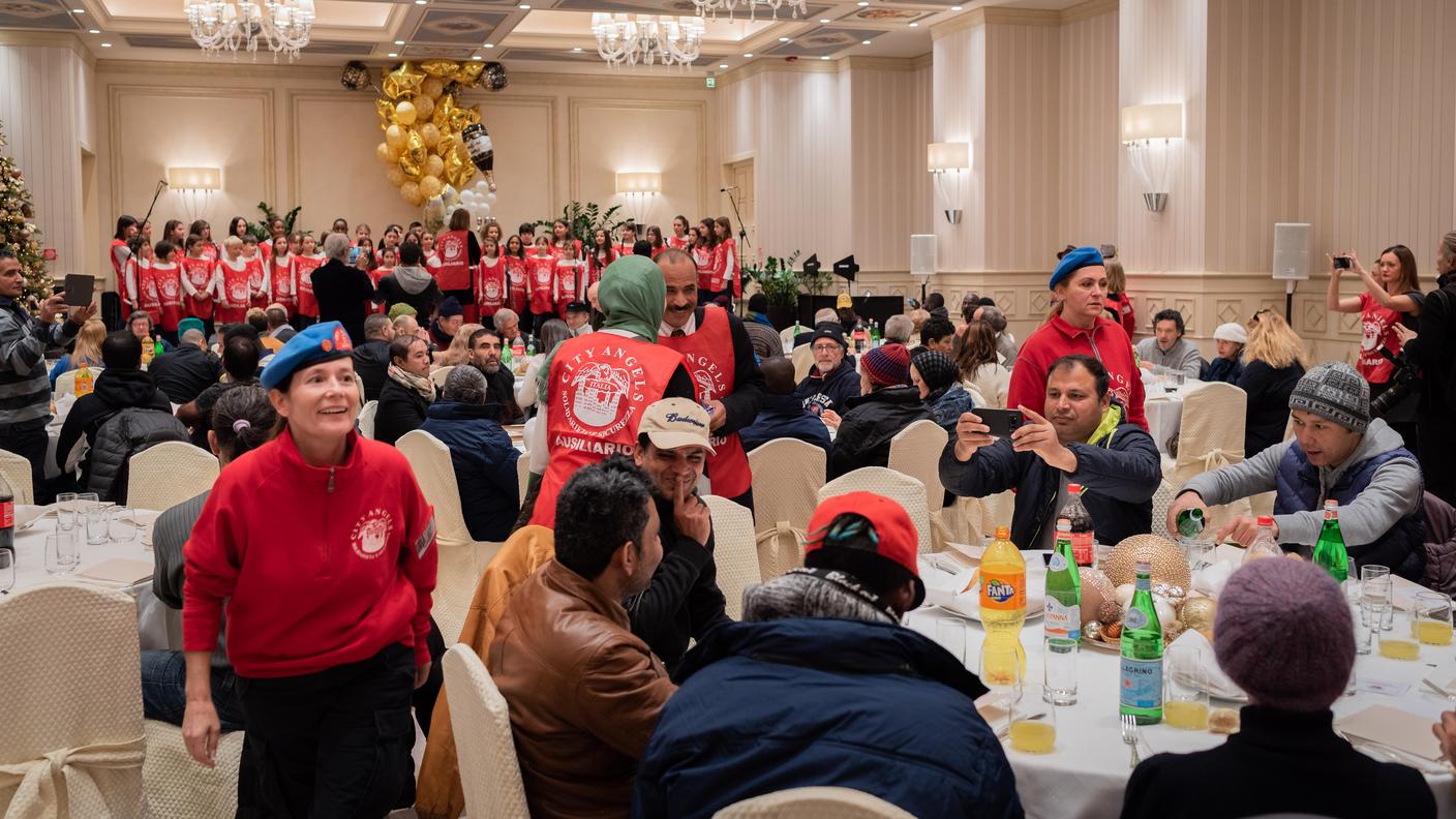 La Befana del Clochard, il pranzo offerto dai City Angels ai senzatetto