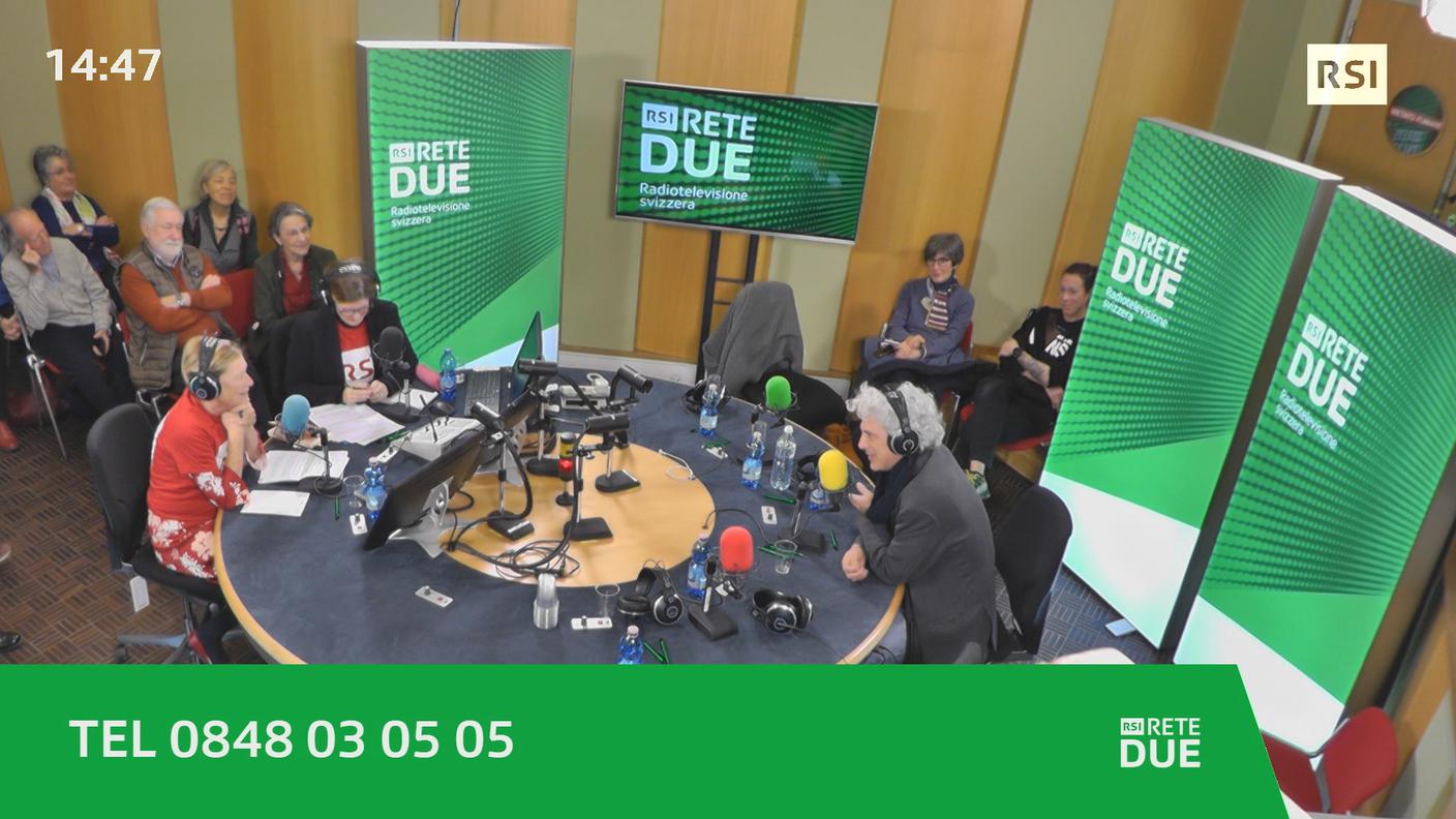 Il pubblico nello studio durante la diretta di Alice.JPG