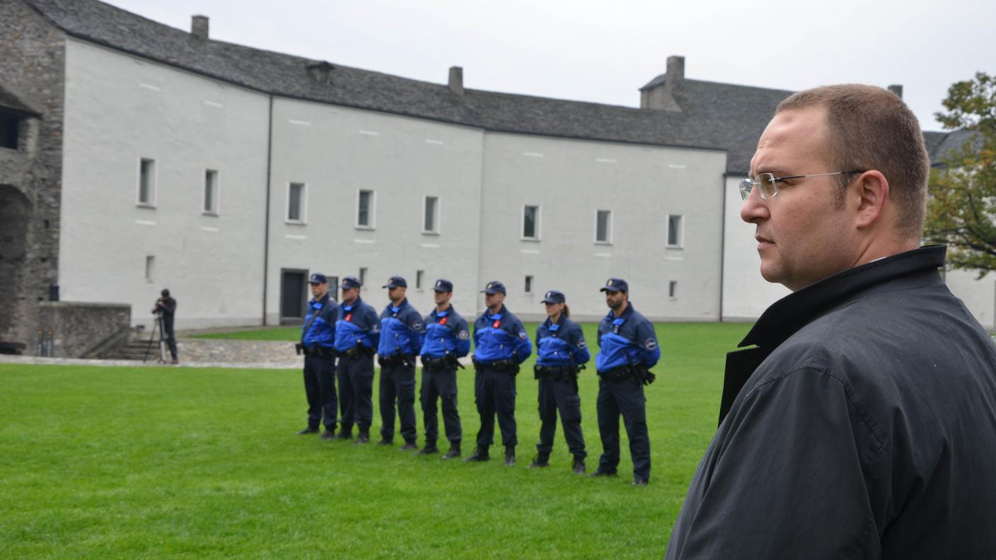 consegna armi polizia 5 26.10.2012 rm.jpg
