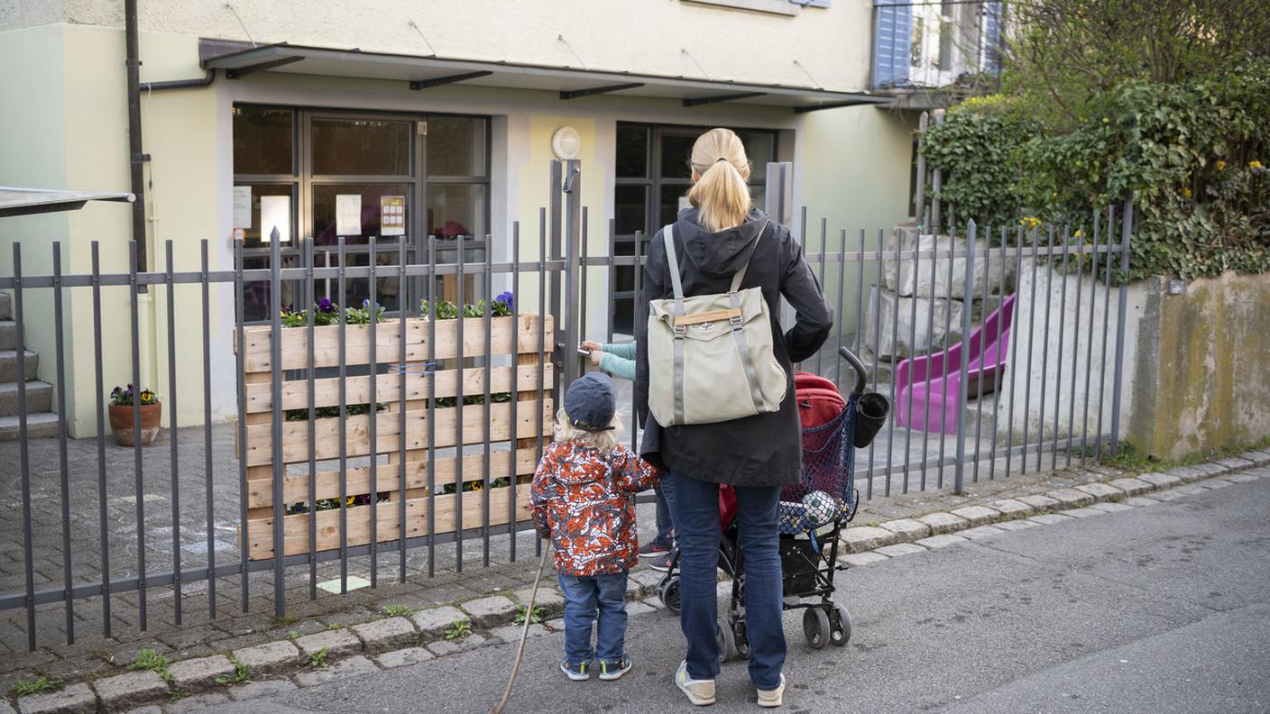 Un milione per sostenere chi aiuta le famiglie ad accudire i bimbi