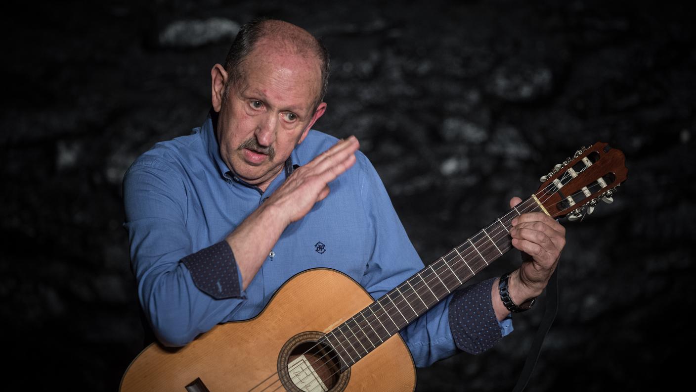 La musica popolare, la sua passione.jpg