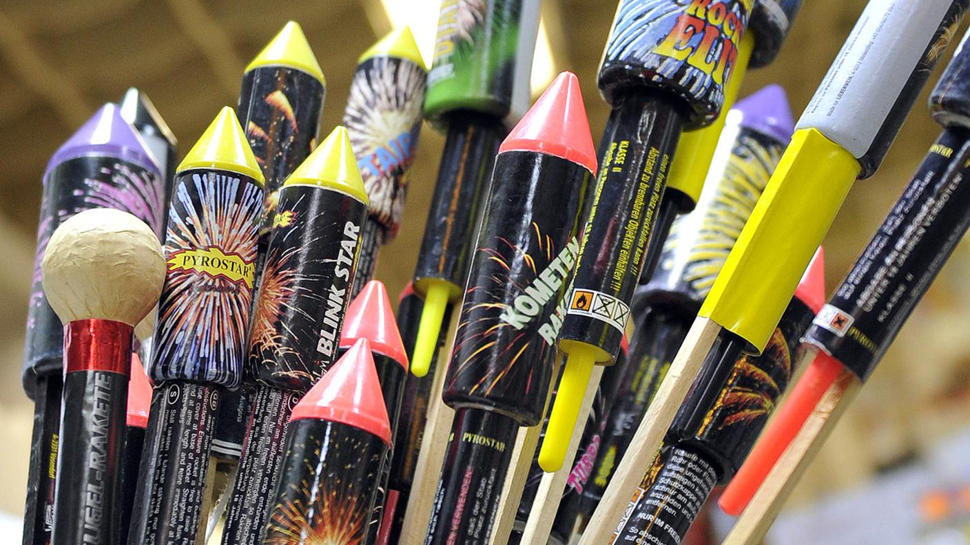 Attenti ai fuochi d'artificio d'importazione.jpg