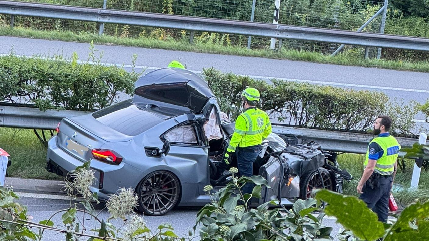 Grave incidente sull'A2 a Moleno
