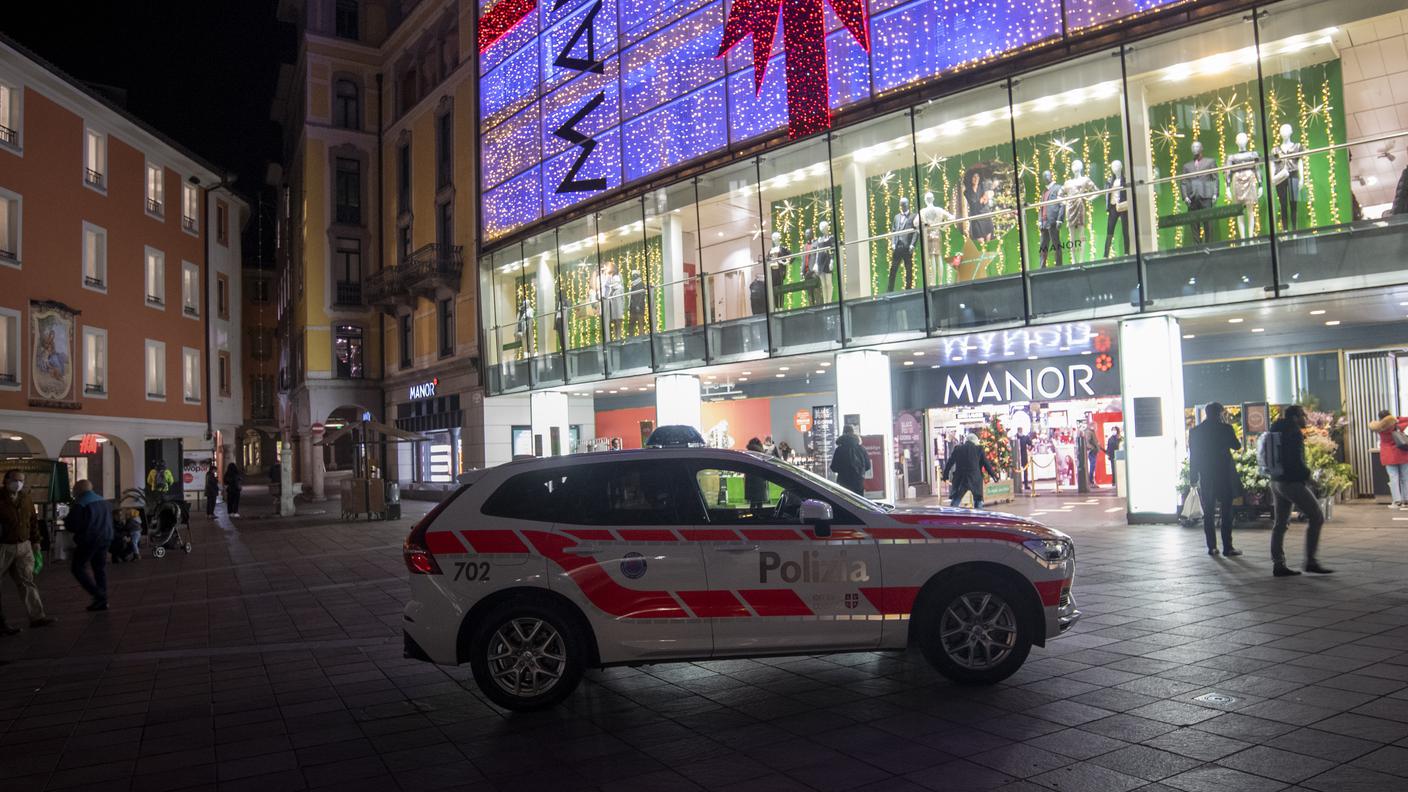 Il grande magazzino dove è avvenuto il fatto di sangue a Lugano