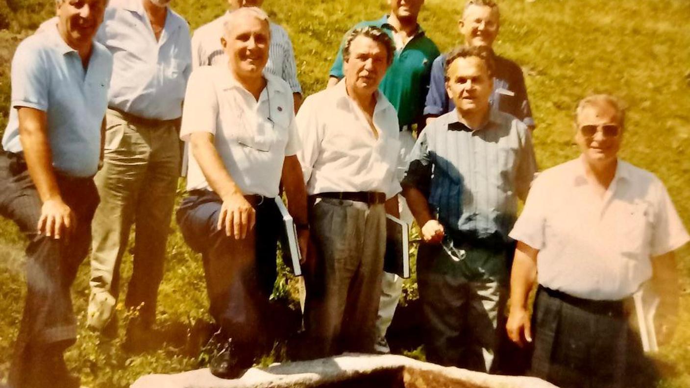 Nella foto, in mostra all’ex Osteria Zoppi Broglio e scattata sui Monti di Rima (Broglio) il 3.8.1991: Achille Casanova, François Couchepin, Flavio Cotti, René Felber, Otto Stich, Jean-Pascal Delamuraz, Arnold Koller, Adolf Ogi, Kaspar Villiger