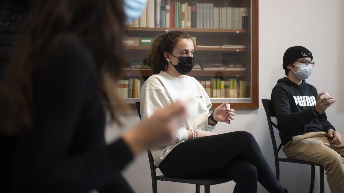 Non sarà seguito, non subito almeno, l'esempio grigionese dei test di massa a scuola