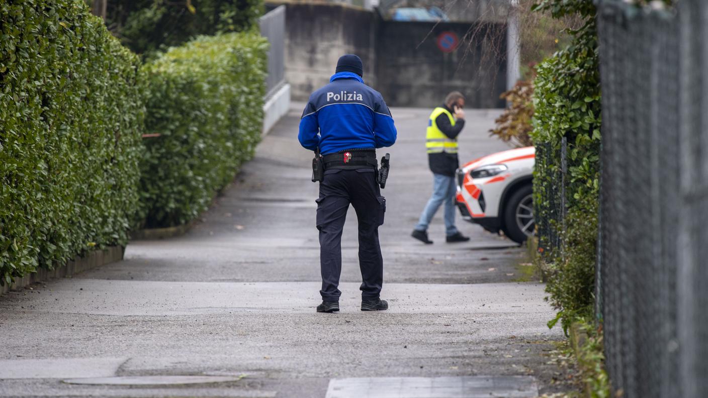 Fondamentale, ai fini del giudizio, sarà l’esame del suo stato di salute al momento dei fatti. Sul tavolo ci sono due perizie psichiatriche, dalle conclusioni diametralmente opposte