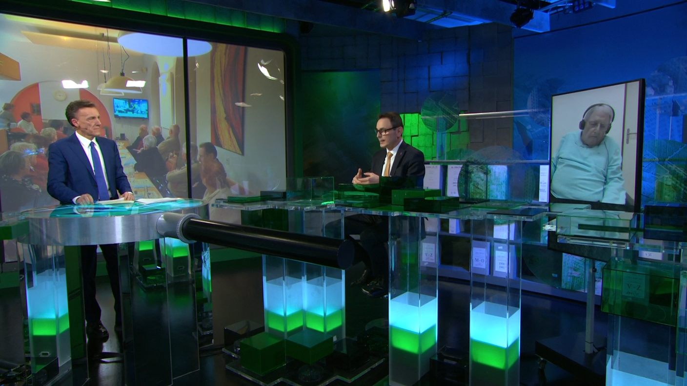 Il direttore Raffaele De Rosa in studio