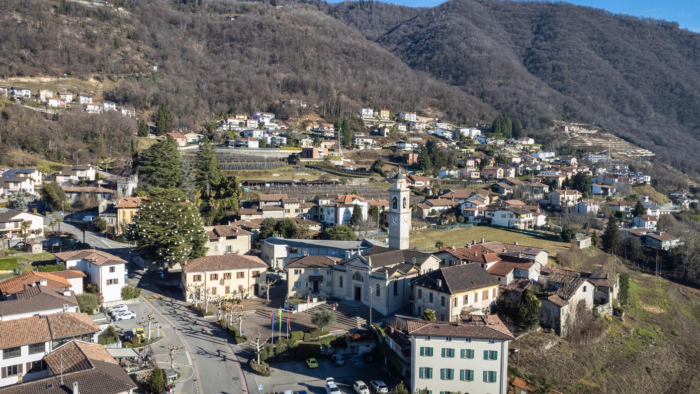 Una veduta aerea del comune