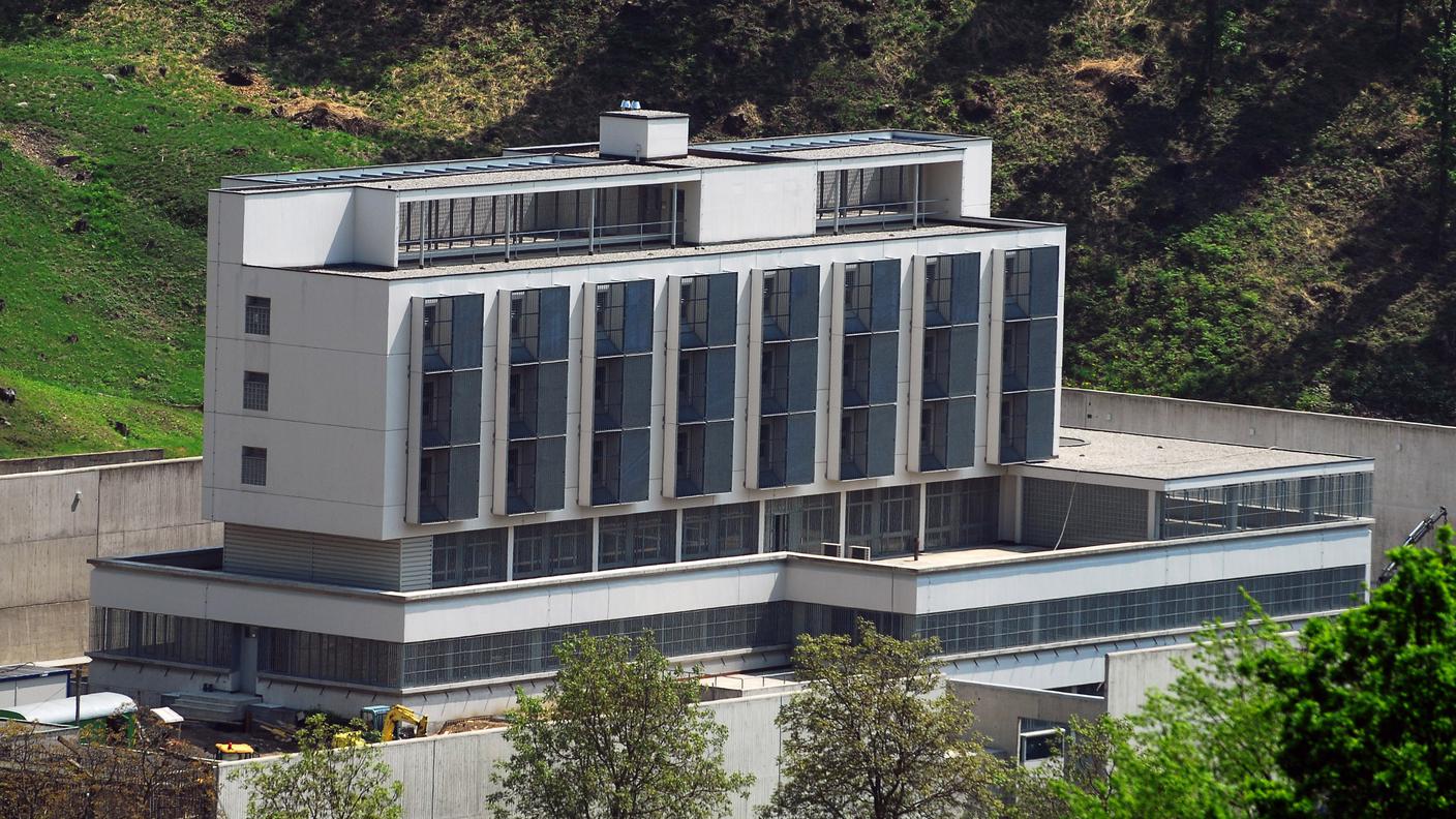 Il detenuto, che si era allontanato dalla Sezione aperta del carcere di Cadro, è stato ripreso