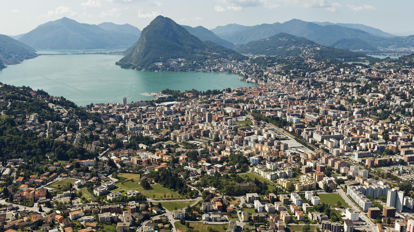 Lugano panorama ky.JPG