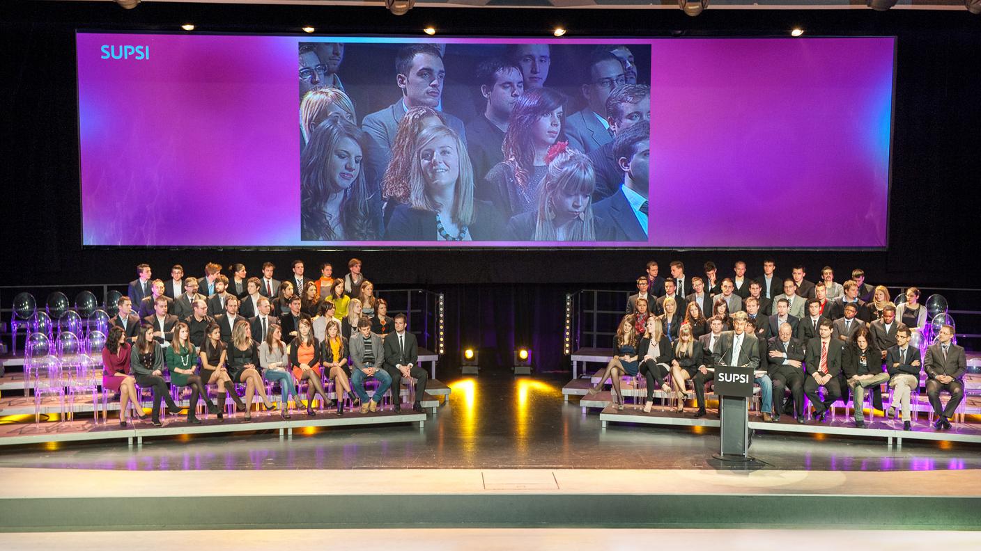 SUPSI bachelor 2012.jpg
