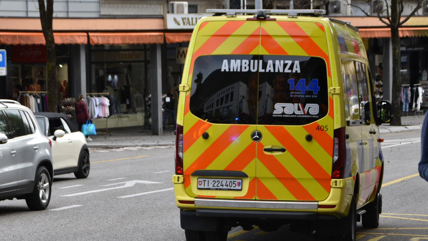 L'uomo è stato investito sulle strisce pedonali davanti alla stazione ferroviaria a Muralto