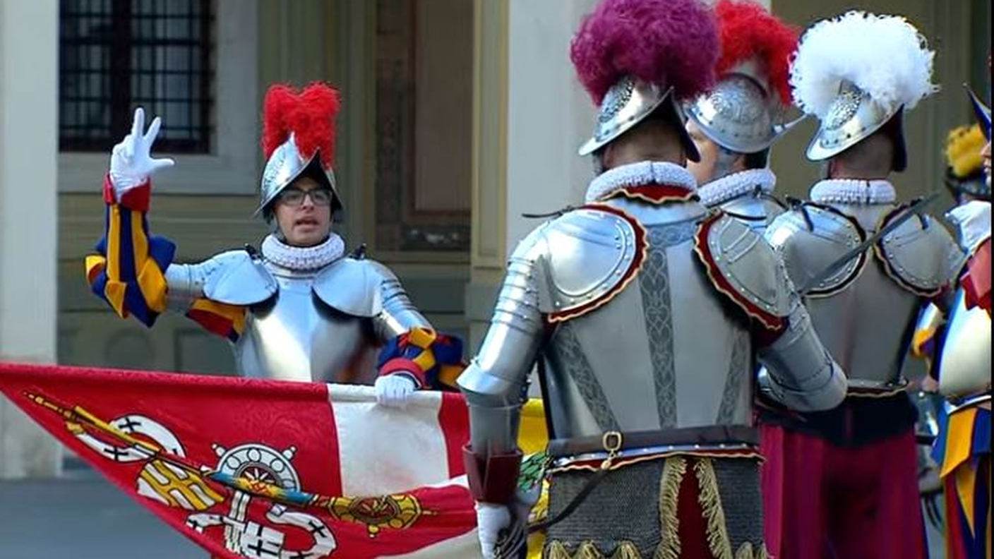 Il ticinese Alessandro Coroneo è stato il penultimo alabardiere a giurare