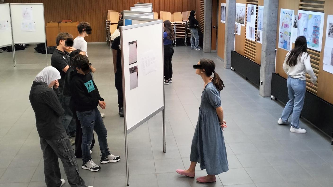 La mostra in corso fino a domani 7 maggio alle Medie di Viganello