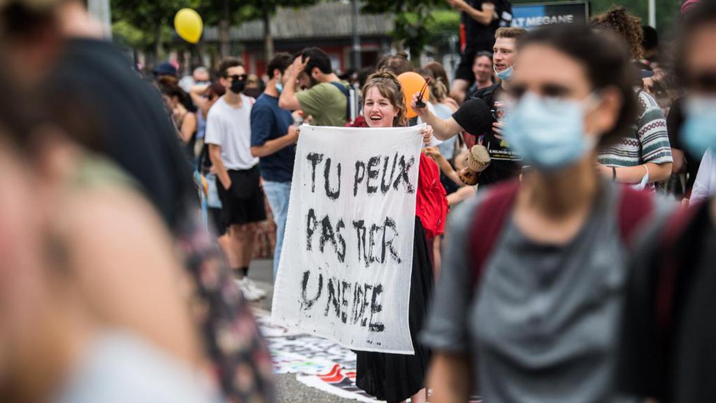 Lugano: manifestazione autogestiti CSOA Il Molino