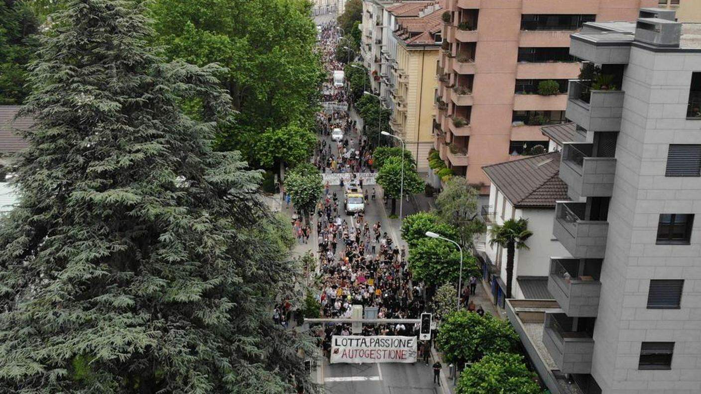Lugano: manifestazione autogestiti CSOA Il Molino