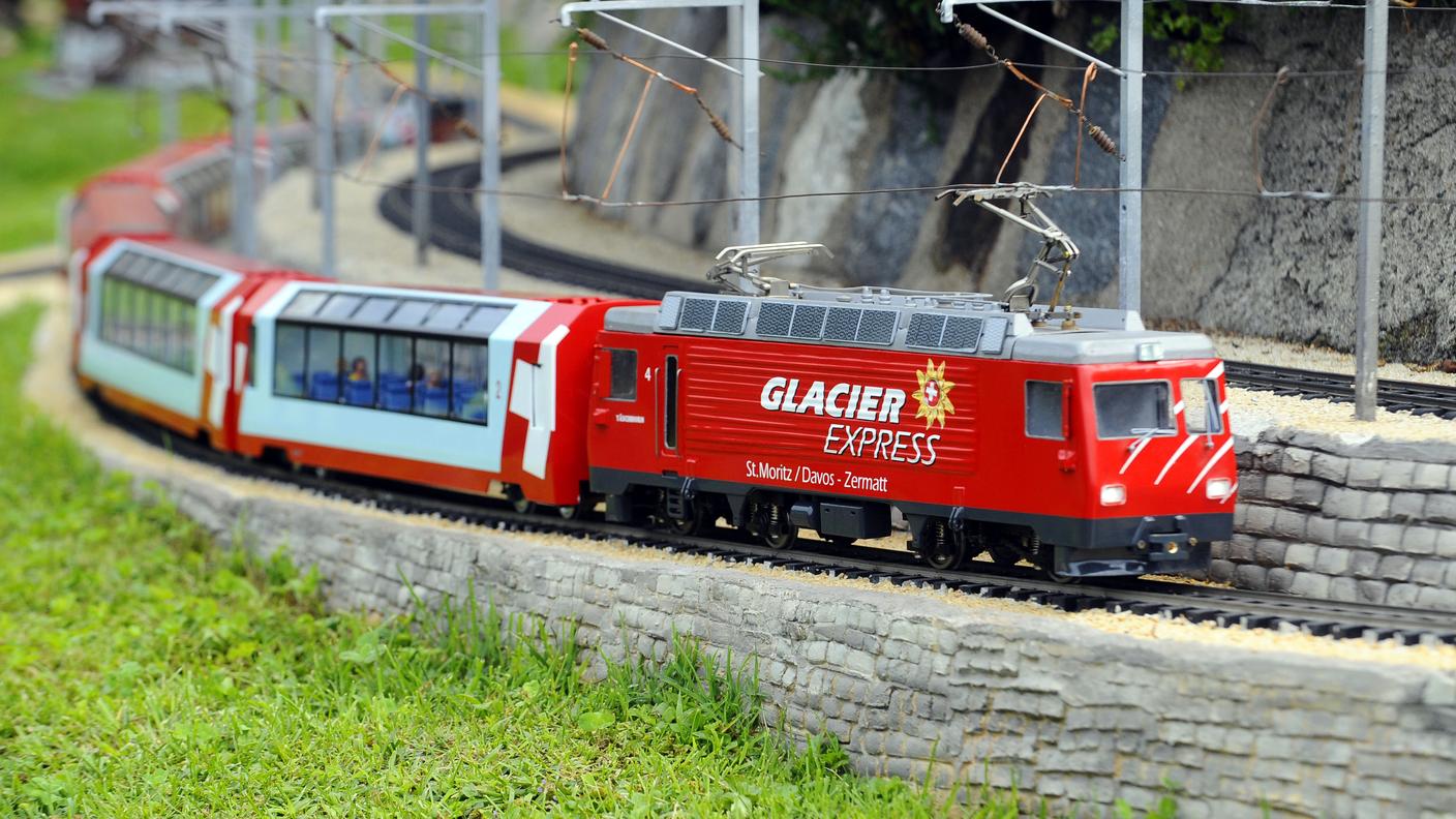 Il Glacier Express... a Melide