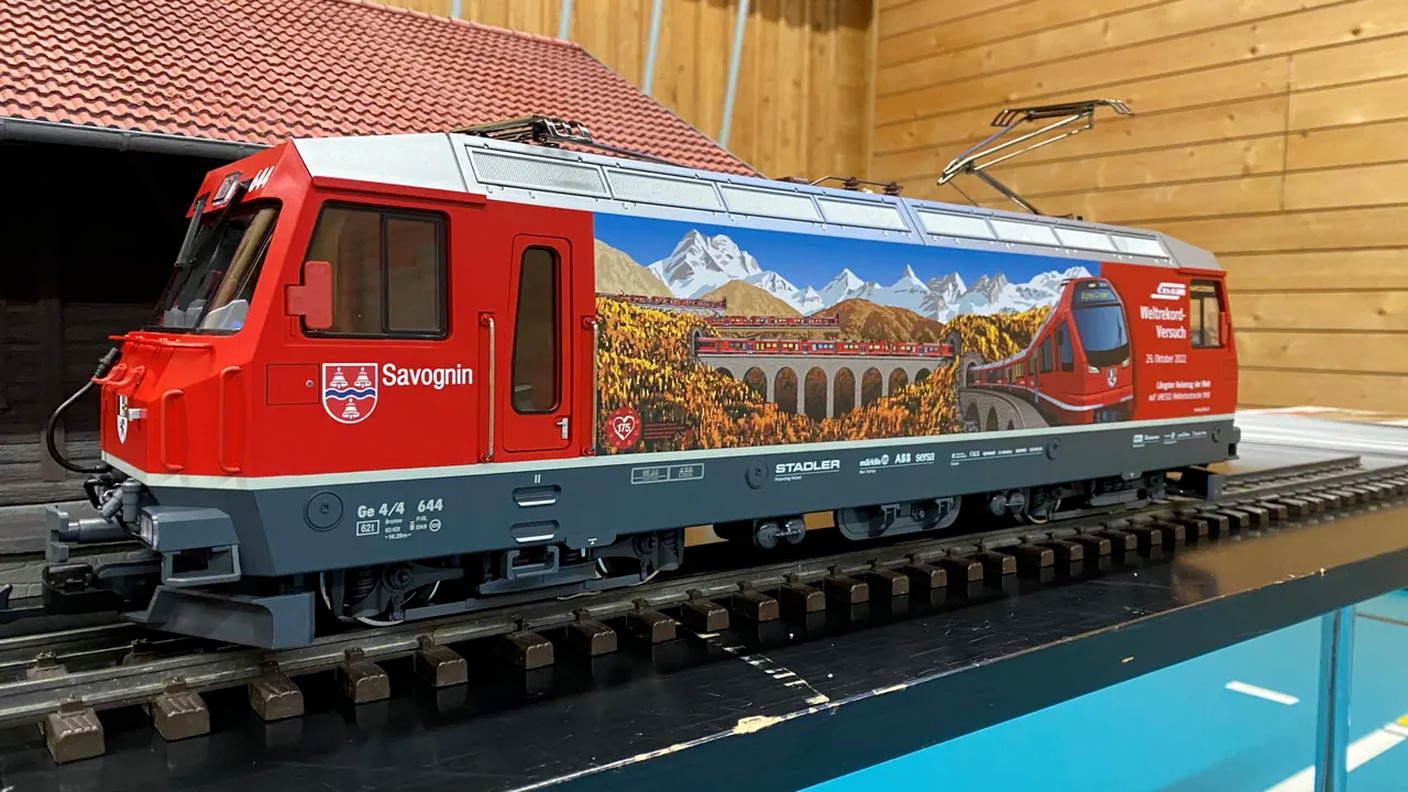 I binari del modellino saranno percorsi da treni in scala 1:22