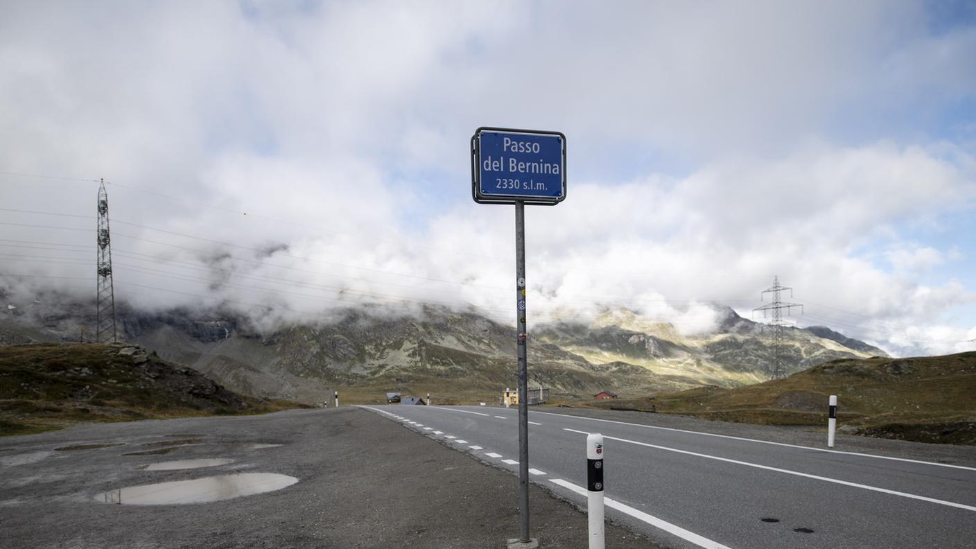 Chi lascia l'Engadina passando per il Passo del Bernina troverà la strada chiusa