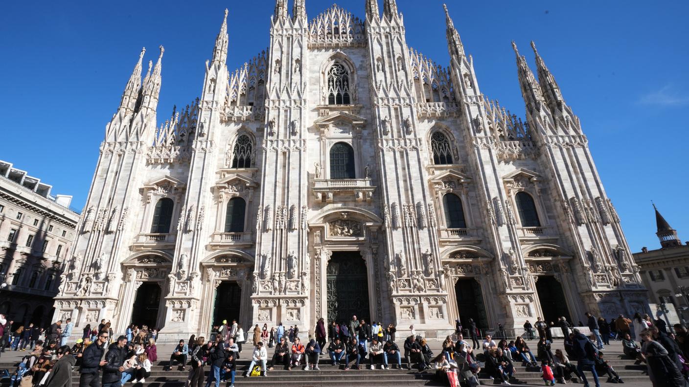 Il santo (soldi) non sembra più per tutti valere la candela (viaggio)