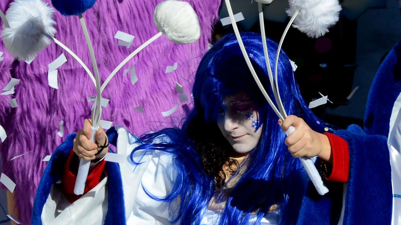 Carnevale Lingera_Roveredo_TiPress_242003.jpg