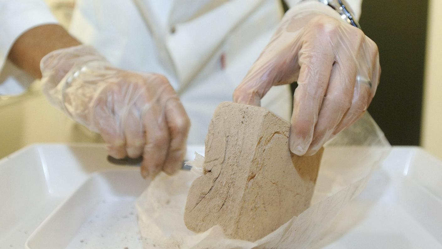 Gli agenti hanno trovato oltre 3 etti di eroina