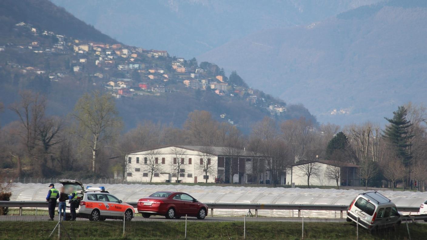 Alcune immagini dell'incidente sulla superstrada a Gordola