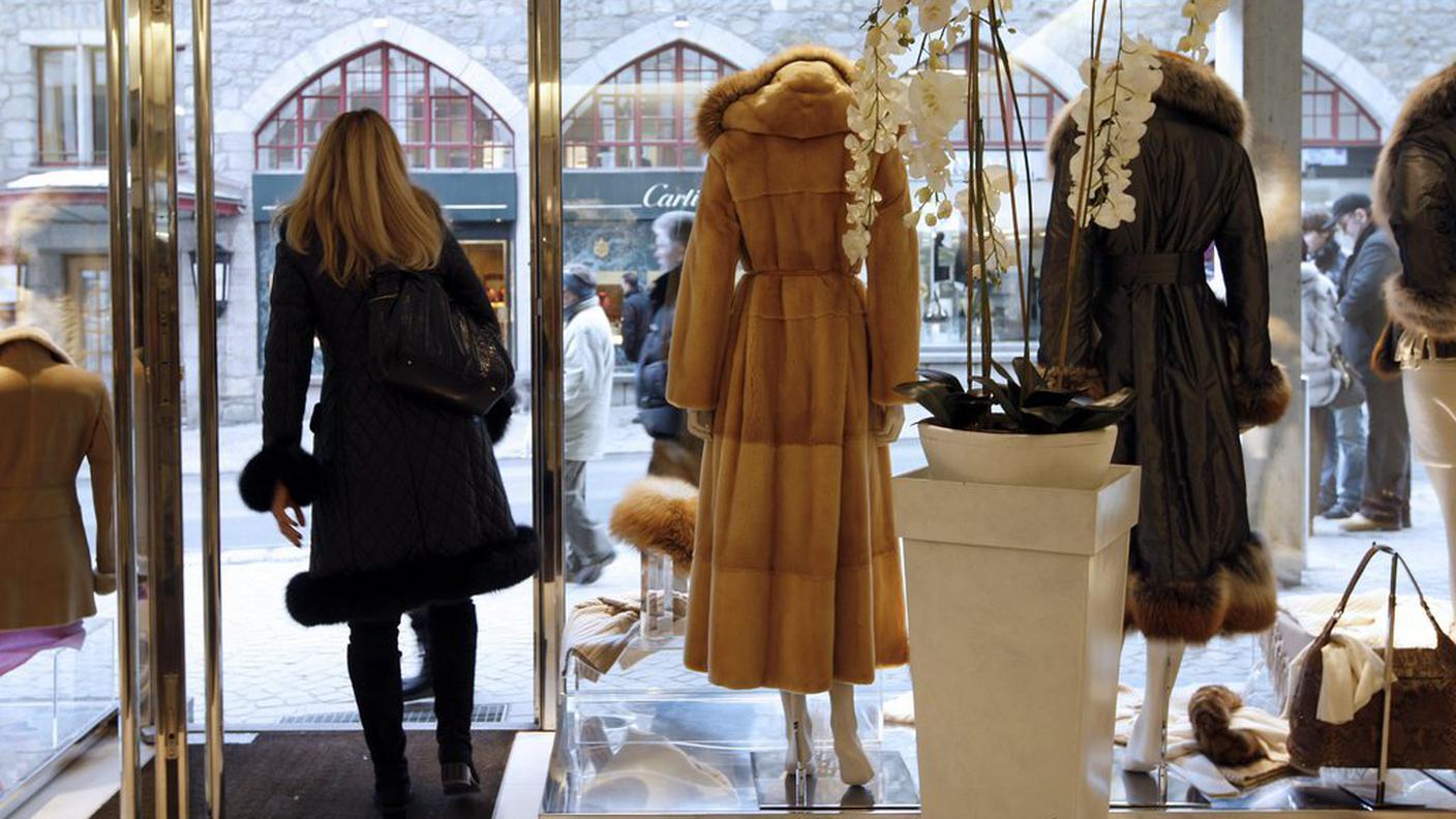 pellicce boutique negozio pelliccia ky.JPG