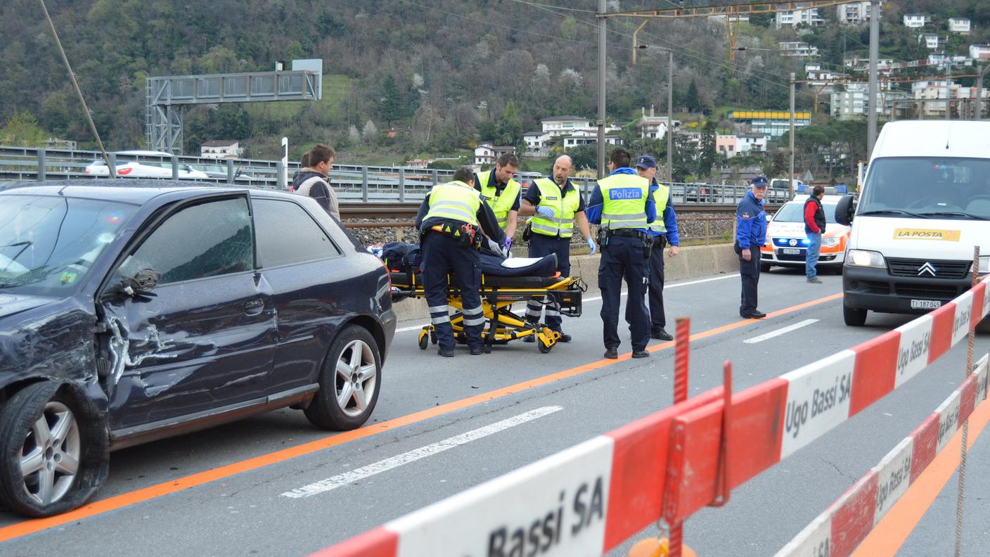 incidente melide 01 RM 140326.jpg