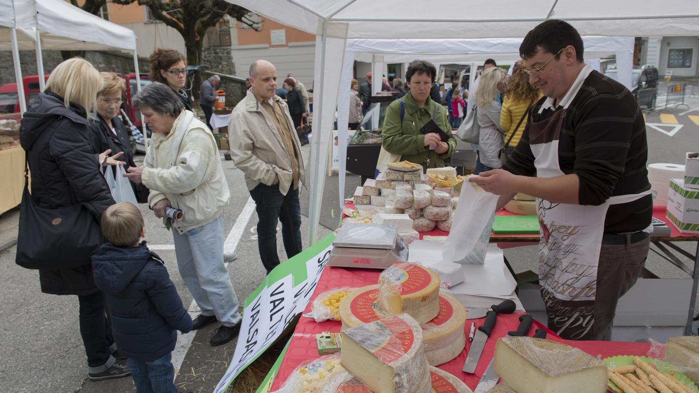 mercato mendrisio3_tp.jpg