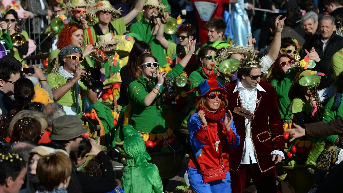 Novazzano_carnevale_tipress4.jpg