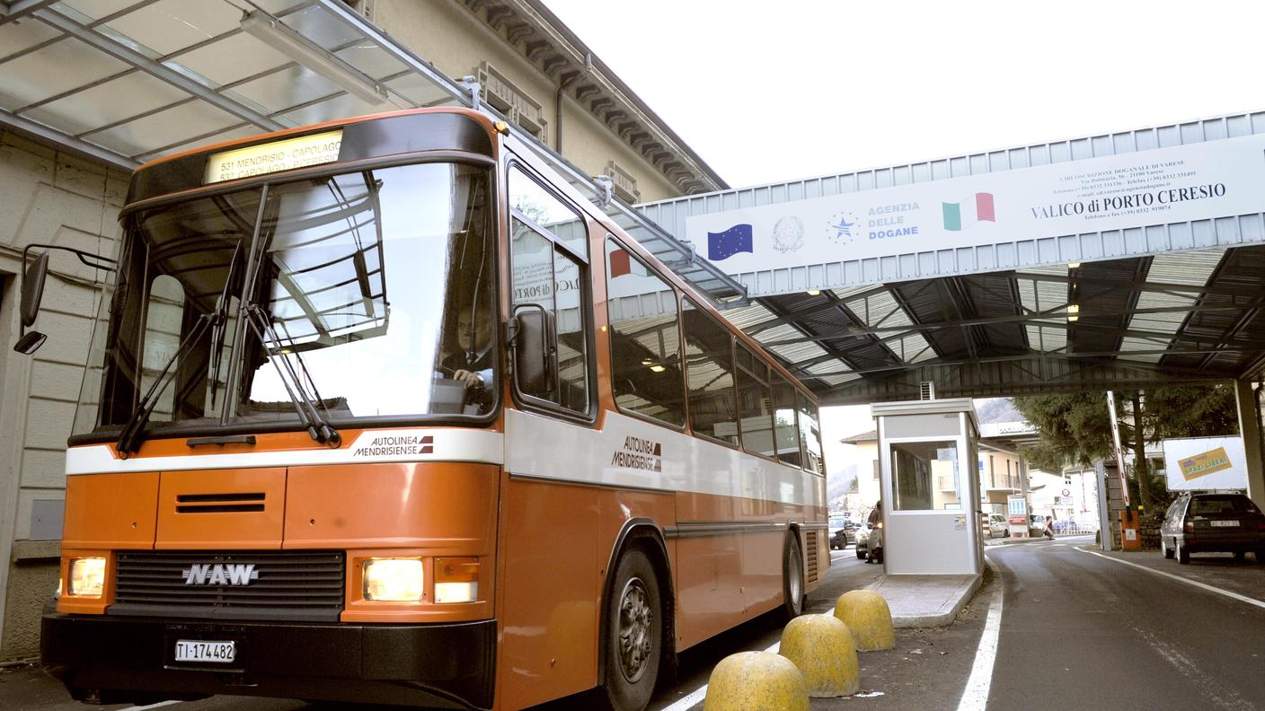 autobus amsa porto ceresio brusino tp.jpg