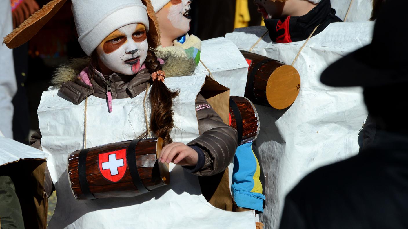 Carnevale Lingera_Roveredo_TiPress_241995.jpg