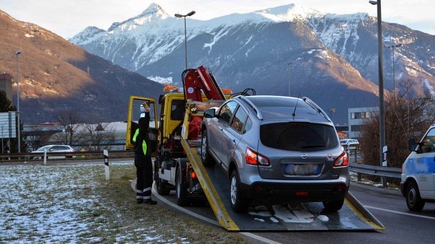 Ecco le immagini del tamponamento avvenuto mercoledì allo svincolo di Bellinzona Sud